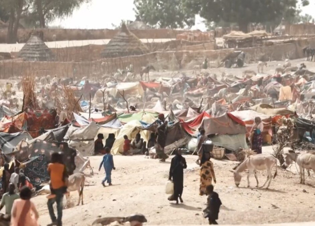 camp de toiles , réfugiés au soudan