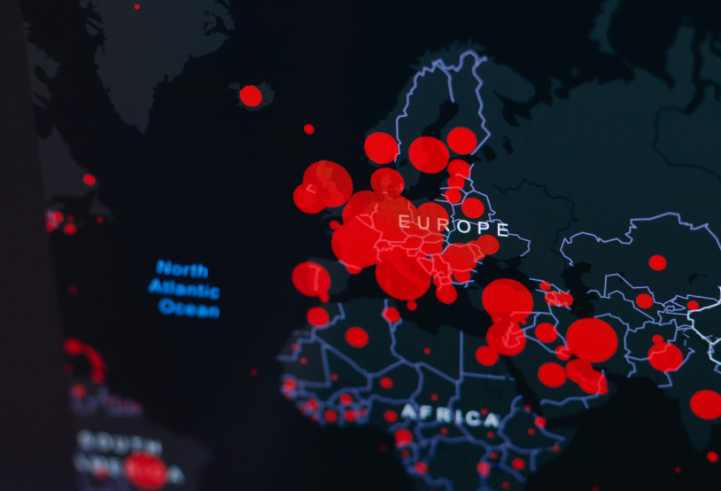 Carte de l'Europe avec des points rouges