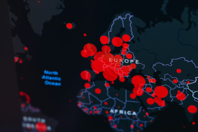 Carte de l'Europe avec des points rouges