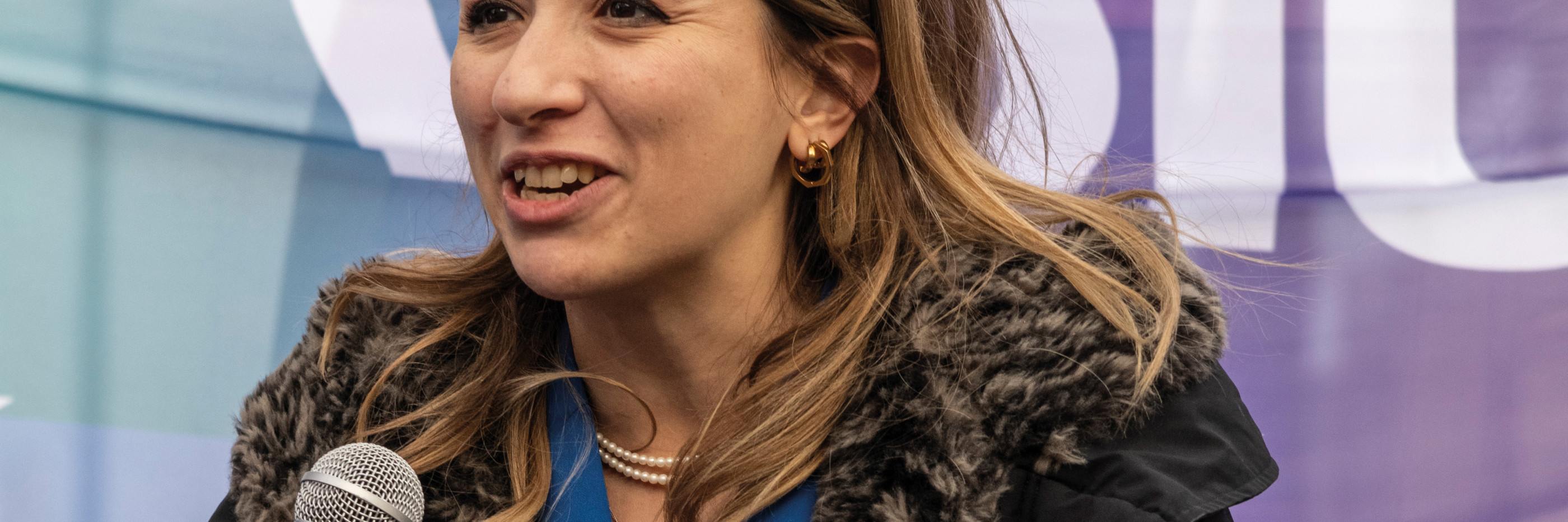 Francesca Romana D'Antuono au micro